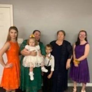 Meet your Posher, Melanie